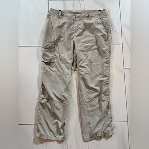 Columbia Omni Shade Kestrel Ridge cargo hiking Roll
Up Pants size 16 short